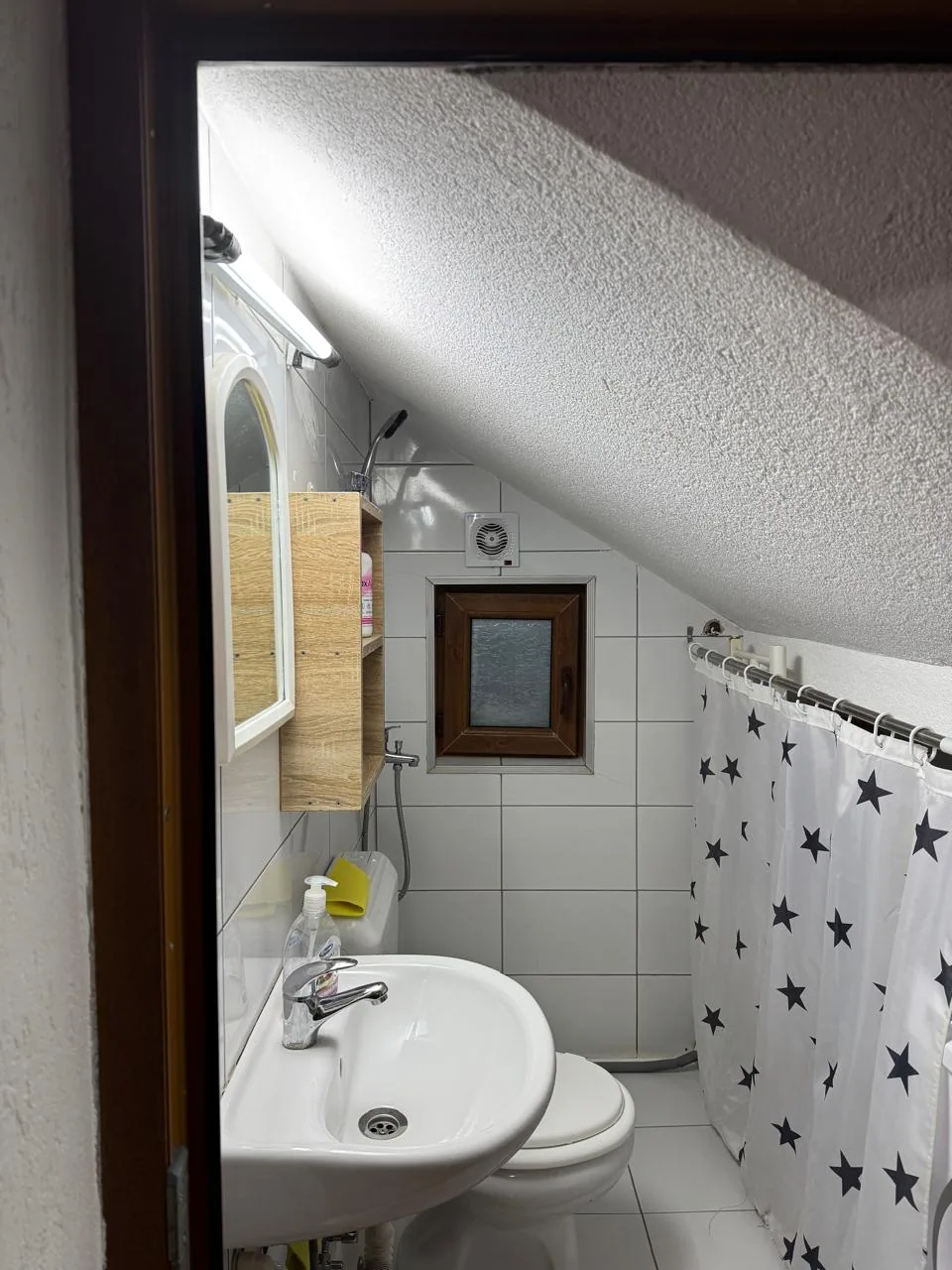 Bathroom of Apartment 3